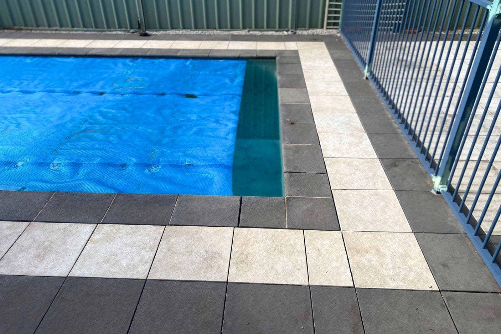 Paved patio and path laid on a compacted base in a Sydney backyard